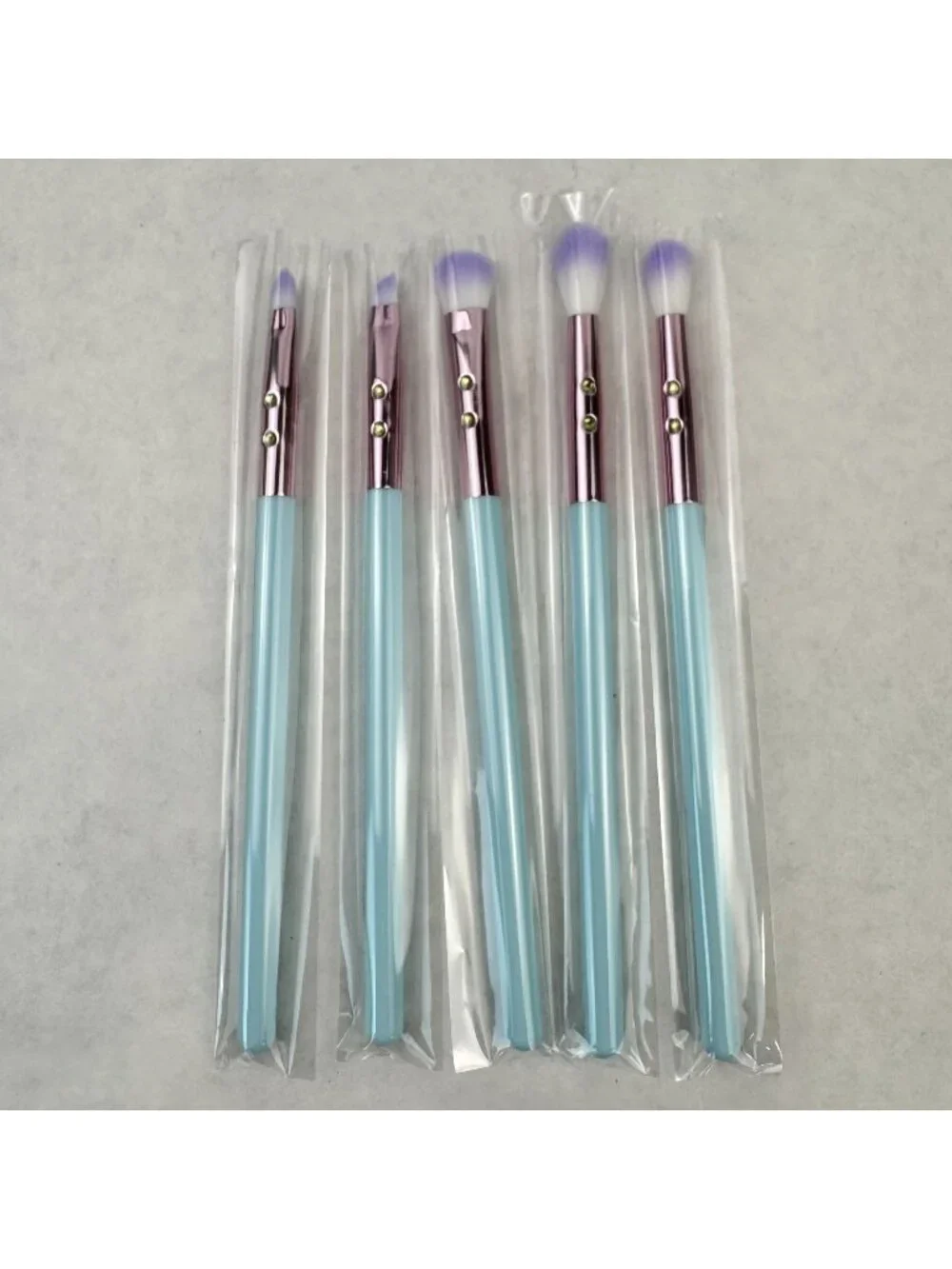 Slmissglam Eye Makeup Brush Set 5-Piece Ombre Stay Sparkly Ultra-Soft Aqua NEW